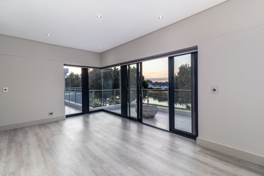 4 Bedroom Property for Sale in Pearl Valley at Val de Vie Western Cape